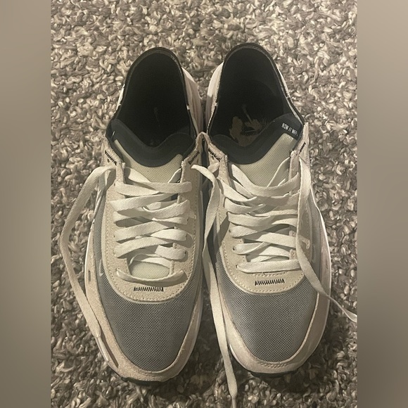 Nike Waffle One 'Summit White - Picture 4 of 5